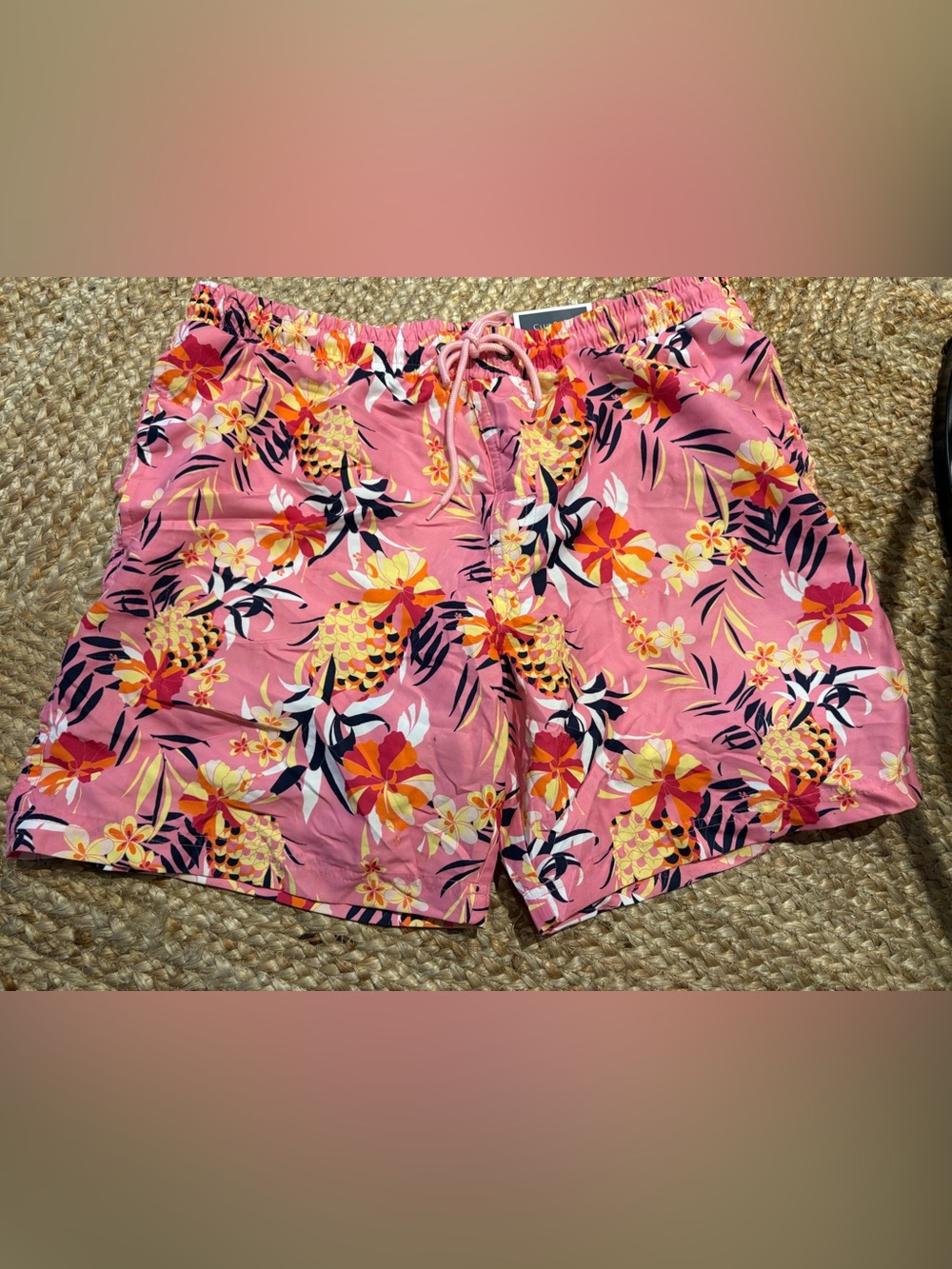 new Club Room mens swim trunks mesh lined 7" inseam pink black floral size lg